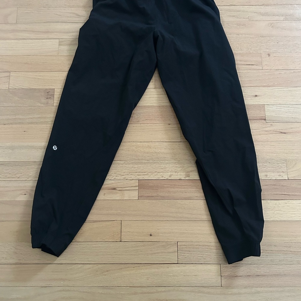Lululemon Jogger Pants size small